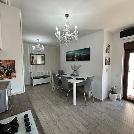 Venetia Apartament - Timisoara Daire Dış mekan fotoğraf