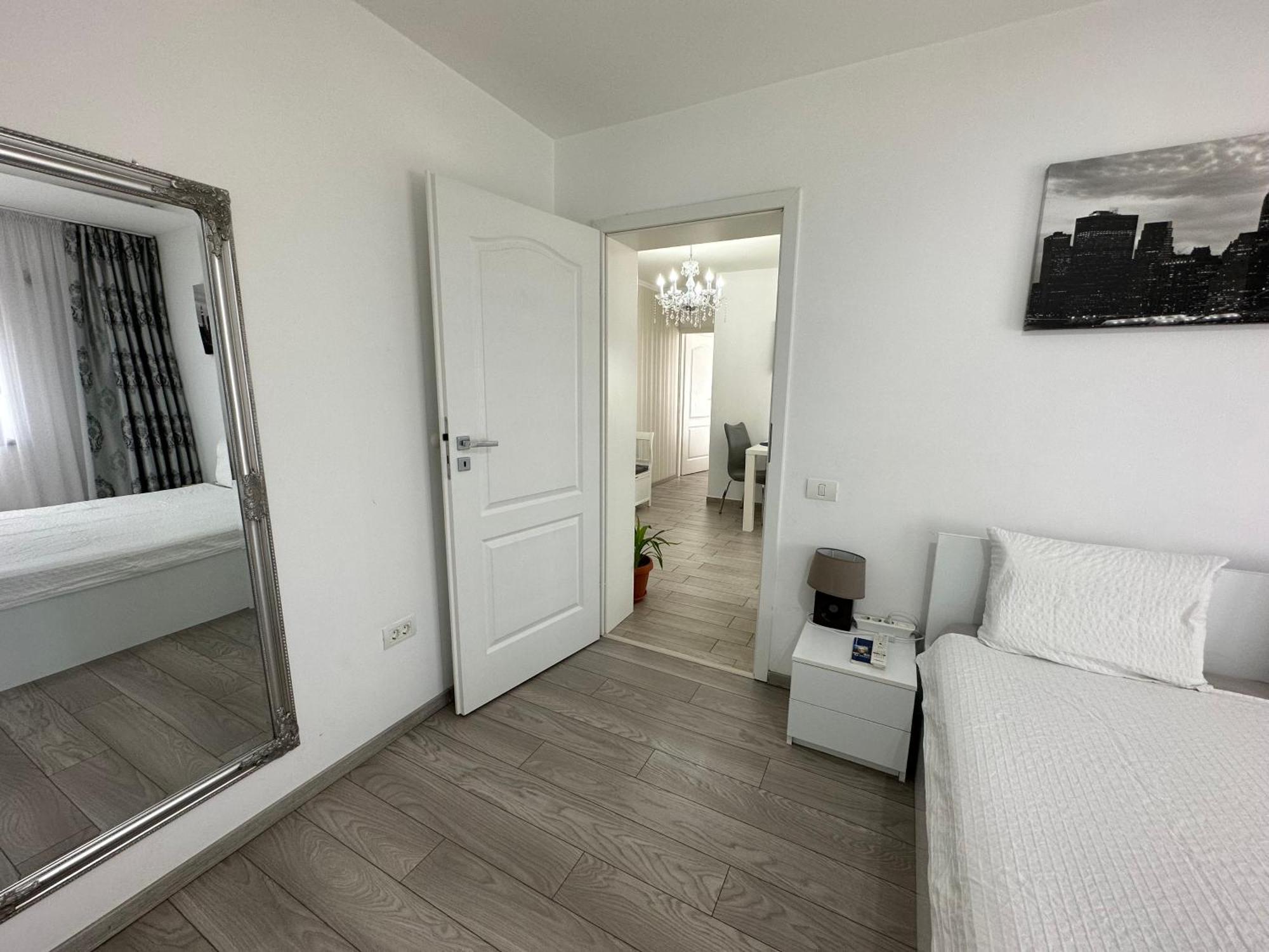 Venetia Apartament - Timisoara Daire Dış mekan fotoğraf